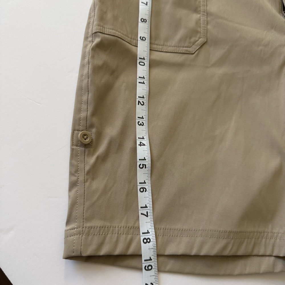 Eddie Bauer Khaki Rolled Hem Bermuda Shorts Size 14 Outdoor Travel Casual - Picture 6 of 9
